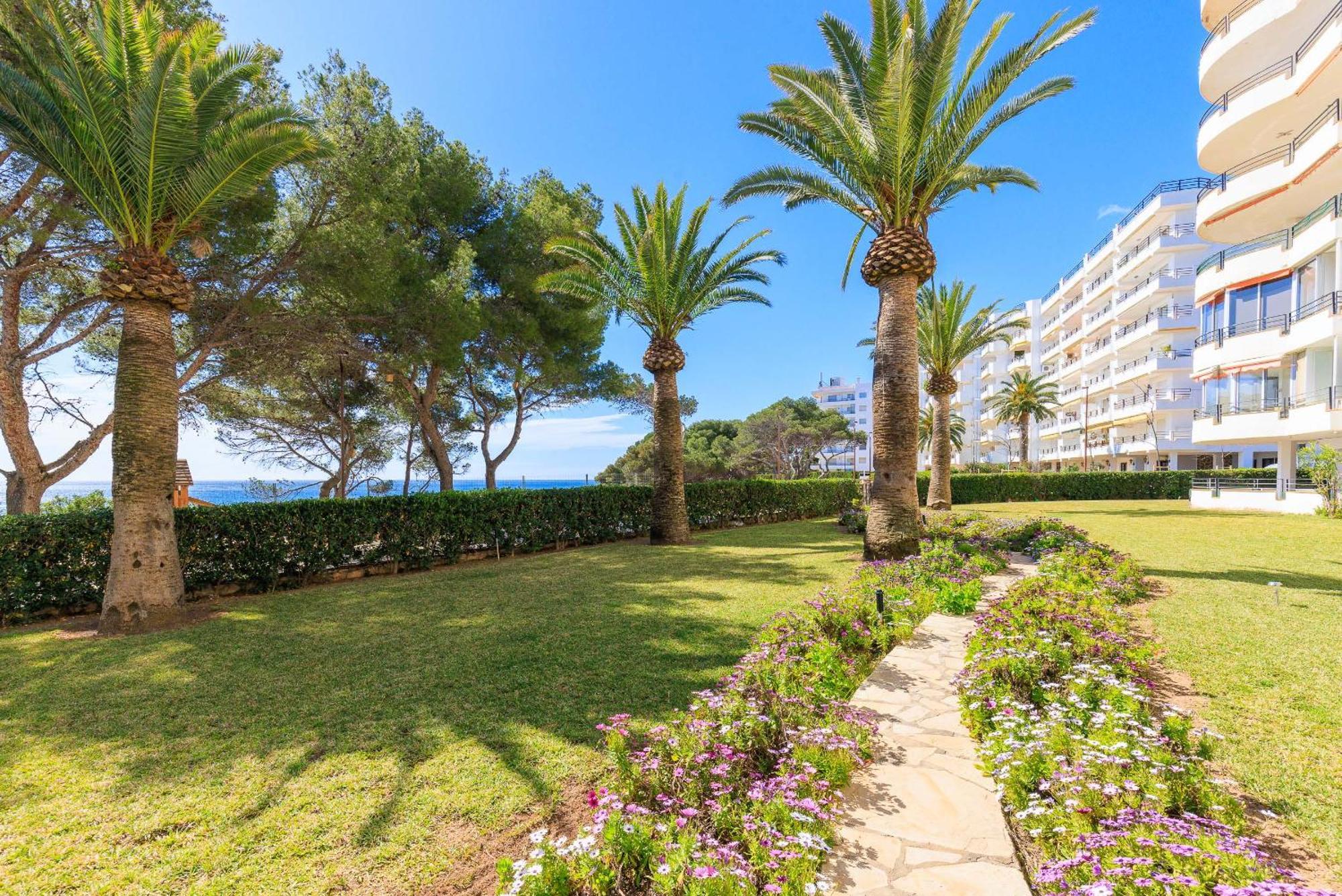 Rentalmar Bahia Palace Miami Playa Екстериор снимка